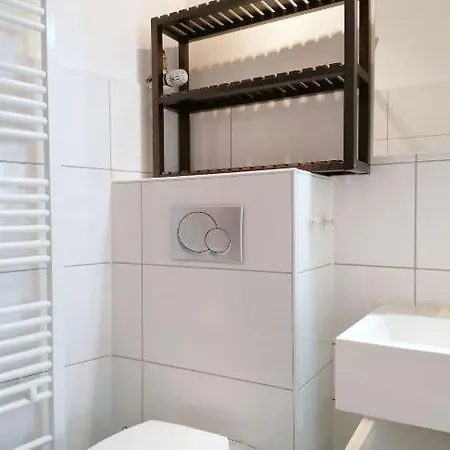 Stilvolle 3-zimmer-wohnung Am Opernhaus *