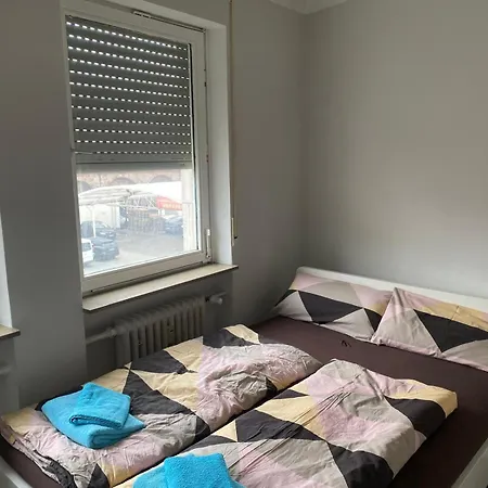 Stilvolle 3-zimmer-wohnung Am Opernhaus Lägenhet